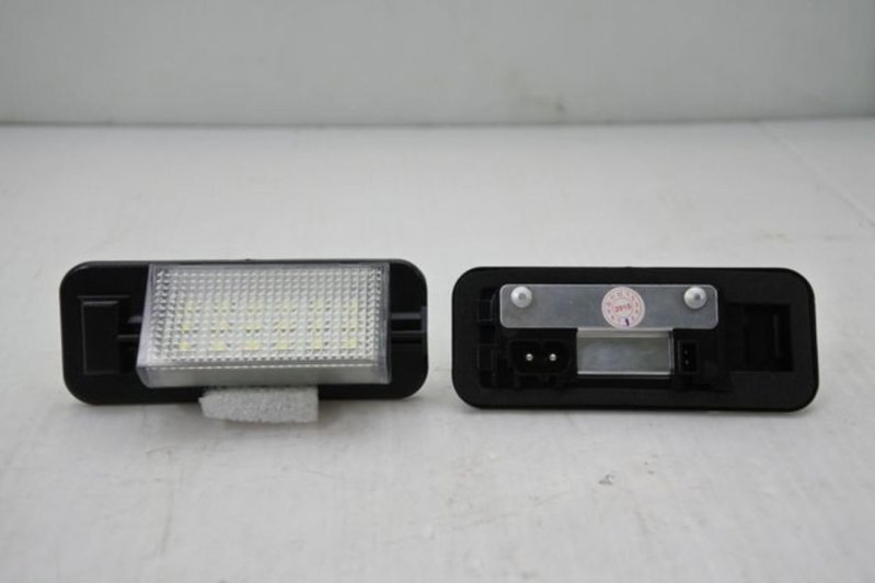 1991-1998 E36 2門 4門 LED牌照燈 白光