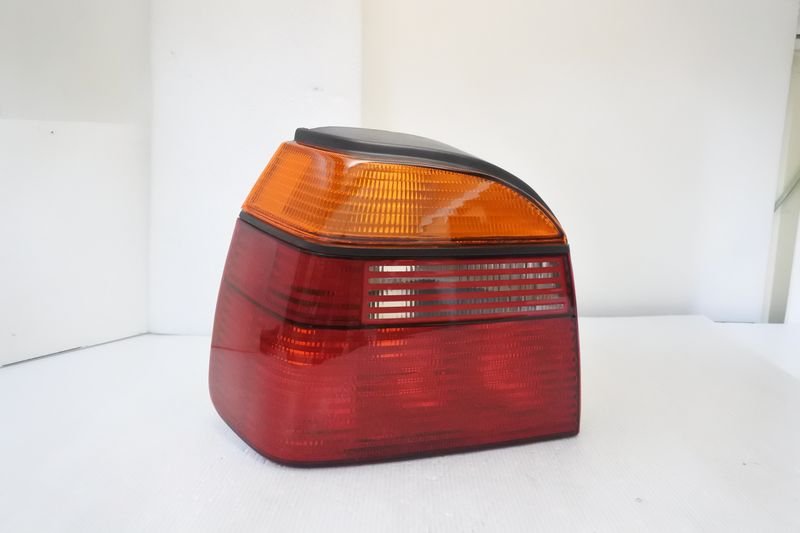1992-1997 GOLF 3 原廠型 黃紅尾燈 空件 
