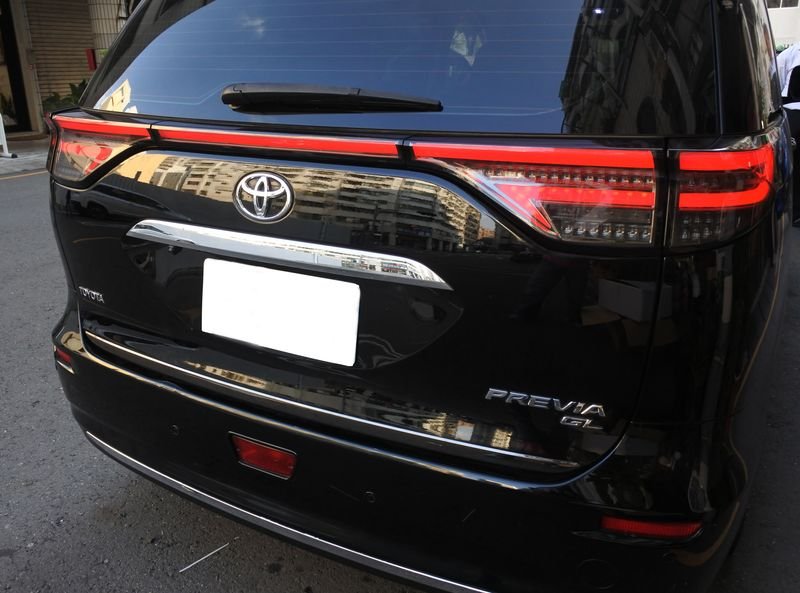 2006-2019 PREVIA LED光柱燻黑 尾燈 中間貫穿燈 (LED方向燈)
