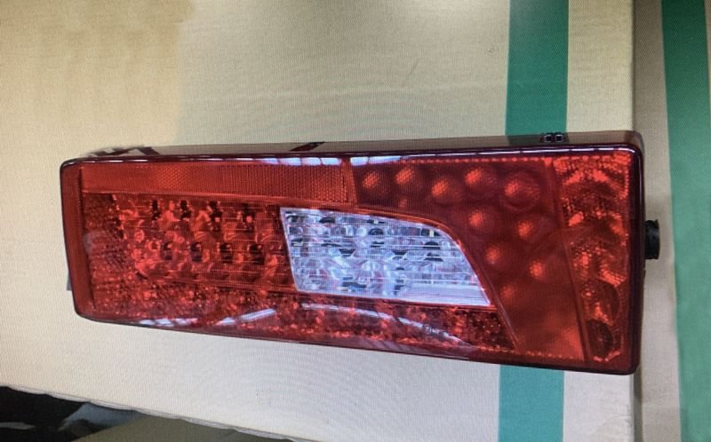 2019-SCANIA 370 LED原廠型 紅白尾燈 