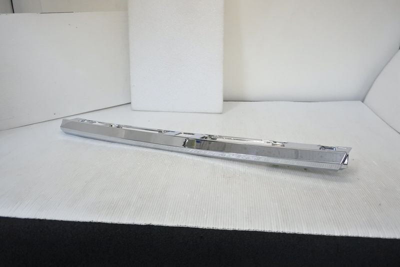 2019-2024 ALTIS 12代 鍍鉻 後箱飾條 