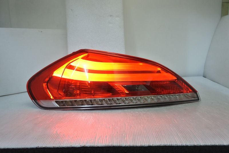 2009-2016 E89 Z4 LED原廠型 紅白尾燈 歐洲件