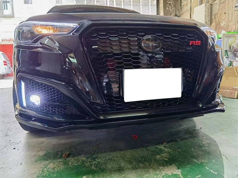 2020- COROLLA CROSS 皇冠款式 前保桿 總成