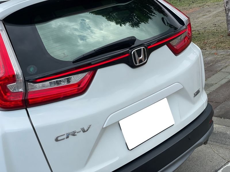 2020/09-2023/08 CRV 5.5 LED 中間 貫穿燈 