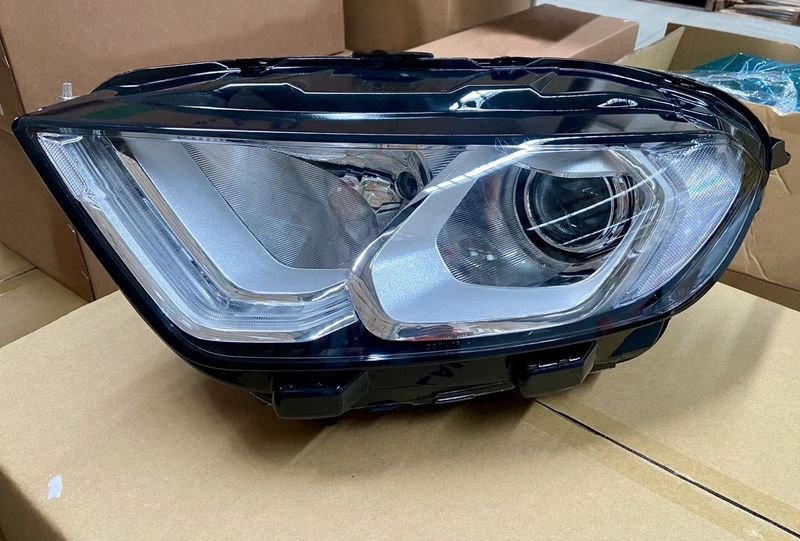 2018/06月-ECOSPORT 原廠型魚眼 大燈