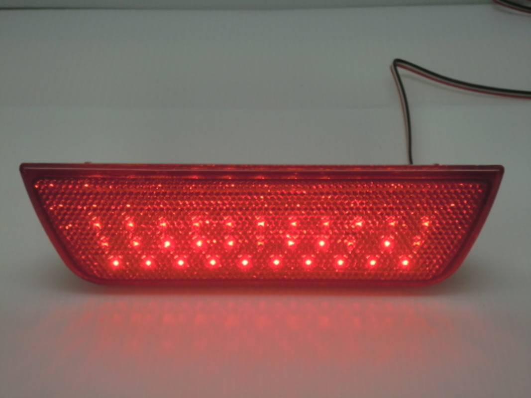 2009/05-2018 TEANA J32 LED 後保桿 霧燈