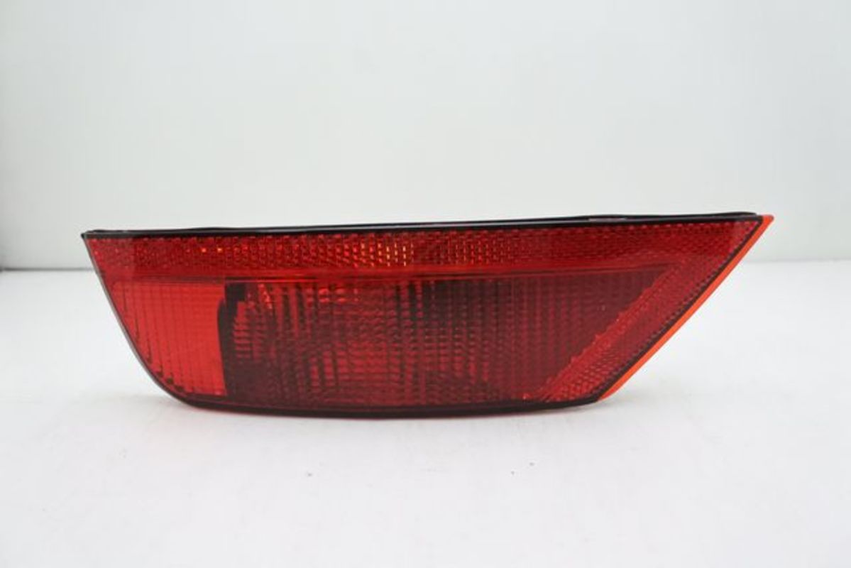 2008/12-2012/11 FOCUS MK2.5 原廠型 全紅後霧燈