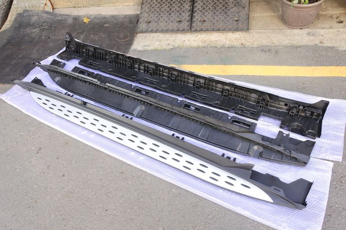 2015/10-2019/08 GLC W253 原廠型 側踏 (左右邊)