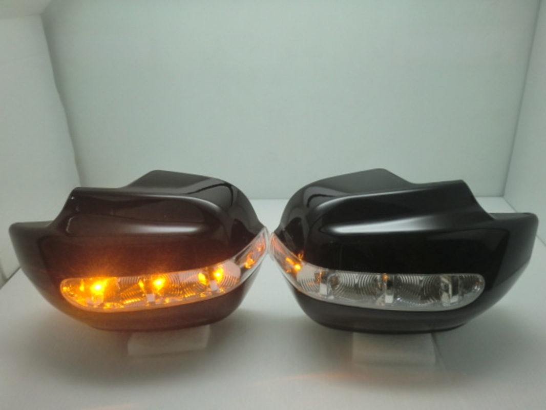 2002-2007 ESCAPE LED 後視鏡外蓋-黑 後視鏡燈條 (停產)