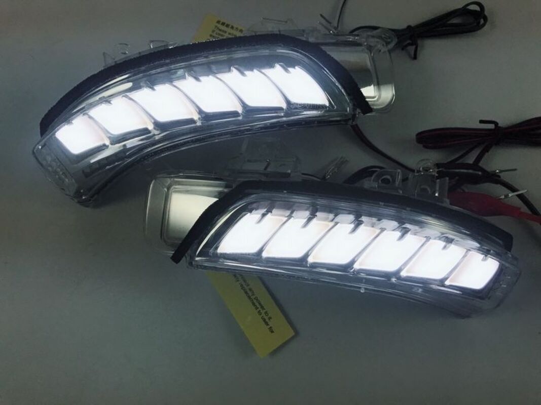 2009/11-2012 WISH 2009-2012 PRIUS LED 後視鏡 本體 小燈 方向燈 照地燈 有啟動表演