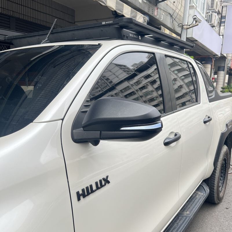 2019/07-2025 HILUX 海力士 COROLLA CROSS LED後視鏡 燈條 序列式方向燈 三段式