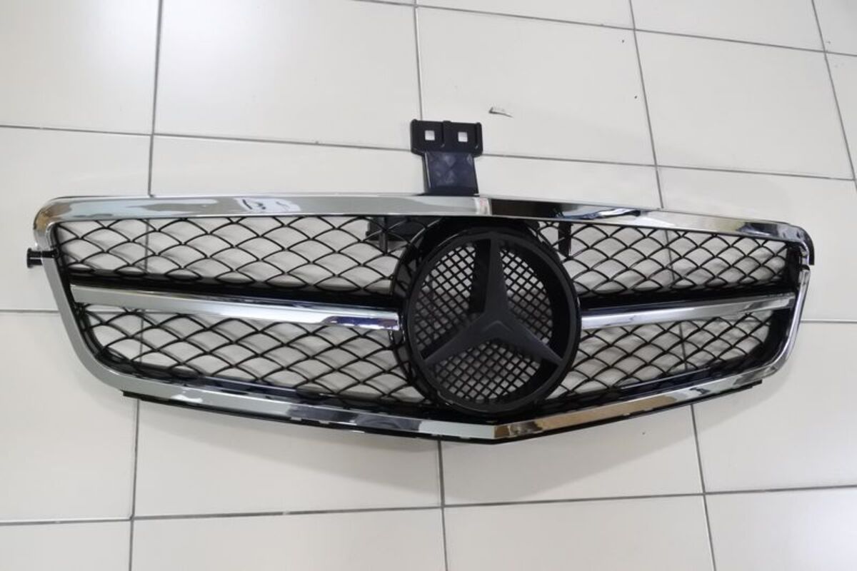 2007-2014 W204 C63樣式 亮黑網金框 水箱護罩 水柵