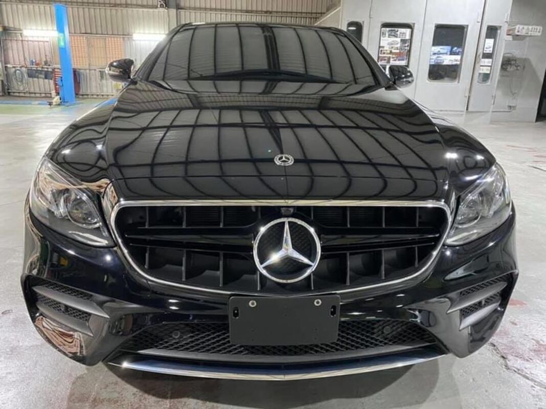 2016-2020/05 W213 E63式樣 亮黑 水箱護罩 水柵
