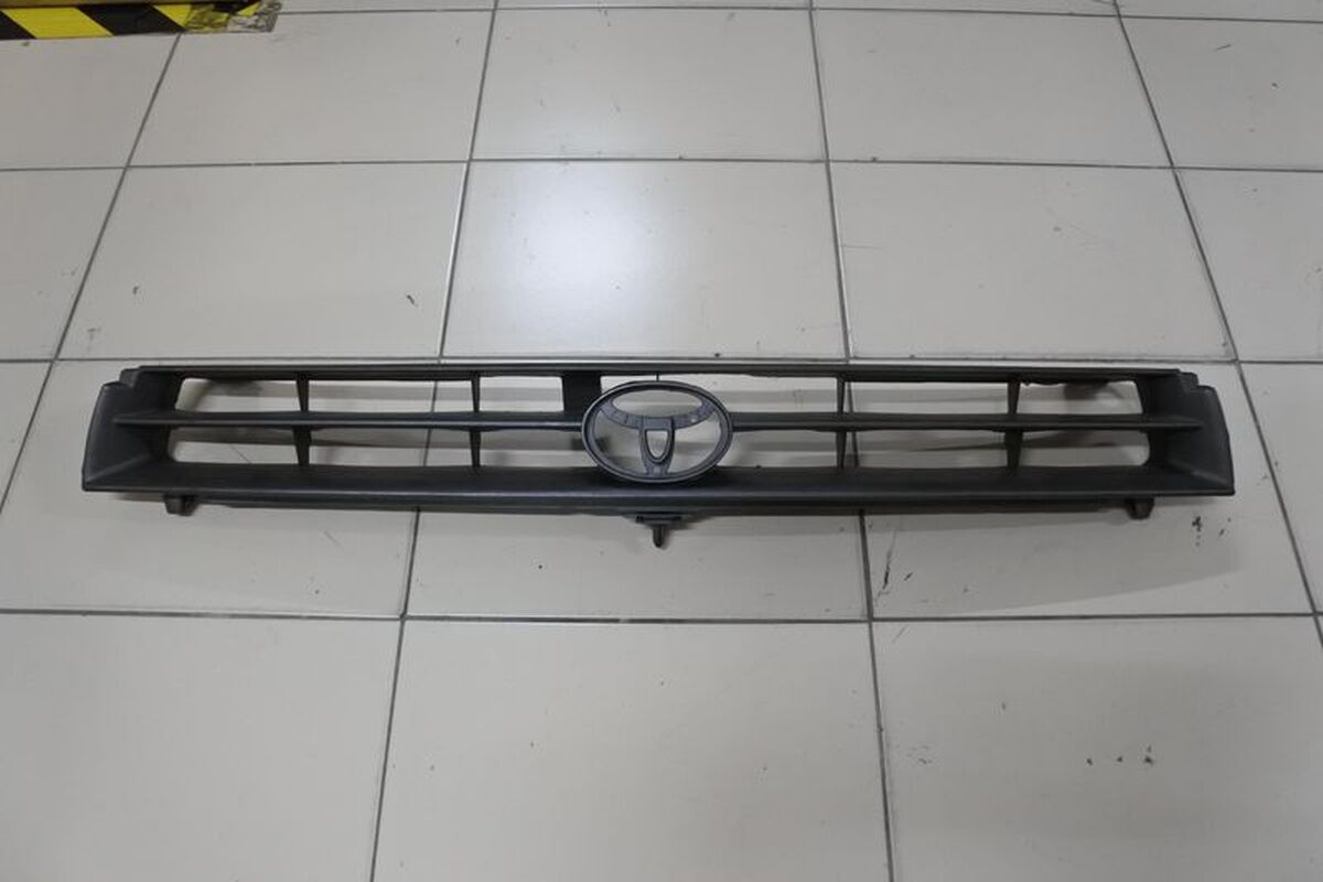1992-1994 CAMRY 美規 黑網 水箱護罩 水柵