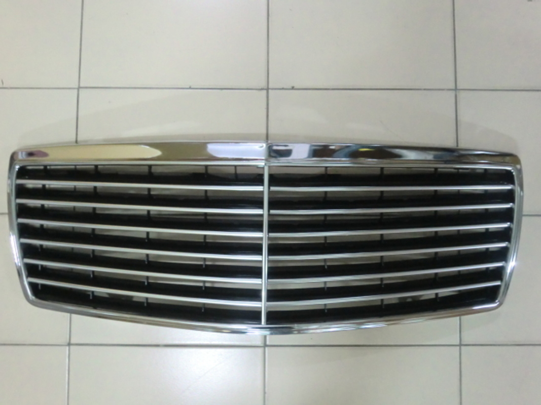 1992-1998 W140 S-CLASS  水箱護罩 水柵 13條