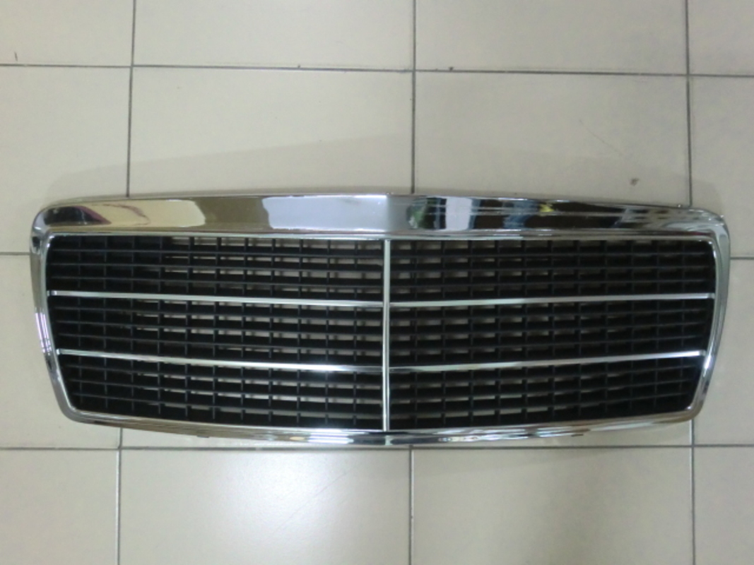 1995-2002/04 W210 E-CLASS 水箱護罩 水柵 含框 5條 (缺貨)
