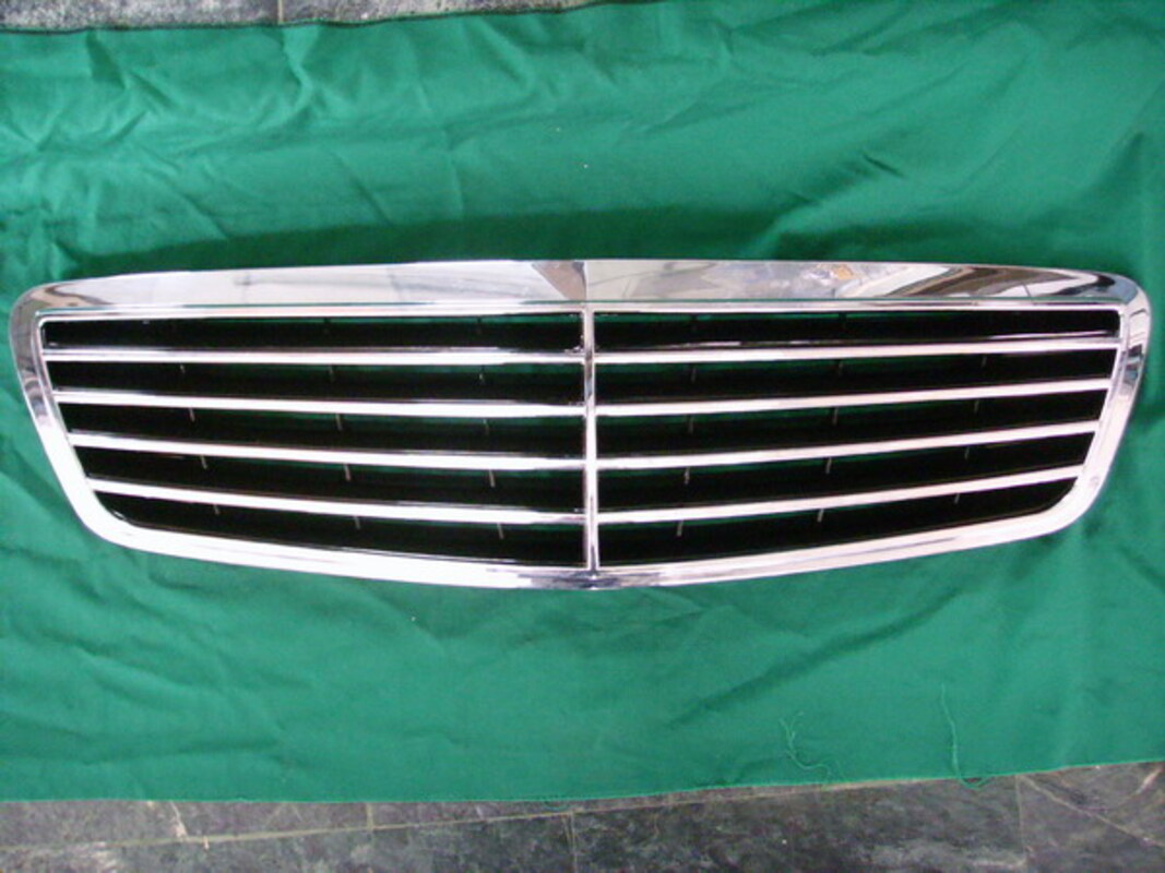 1998-2002/10 W220 S-CLASS 鍍鉻 水箱護罩 水柵