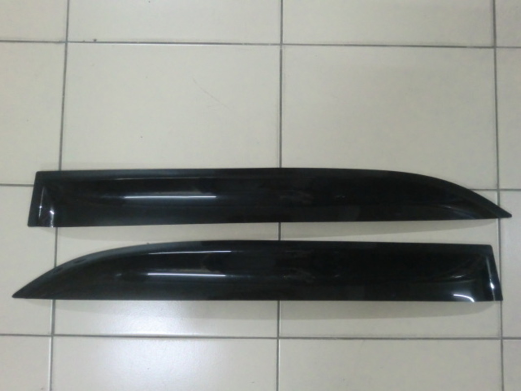 1998-2002 PREMIO 晴雨窗 後2片