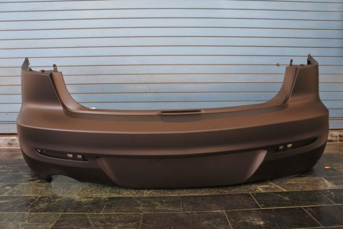 2009/11-2014 MAZDA 3 4門 後保桿 素材
