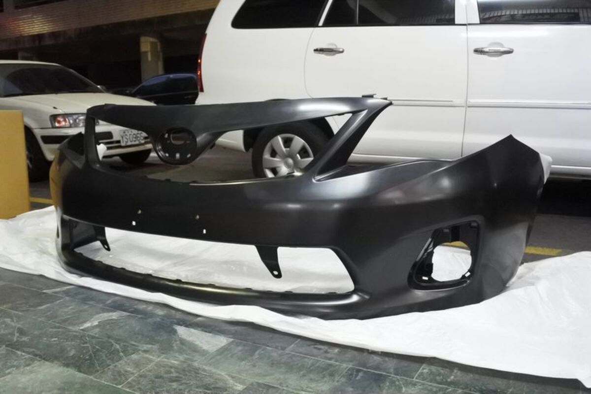 11-13 ALTIS 前保桿 台製 素材
