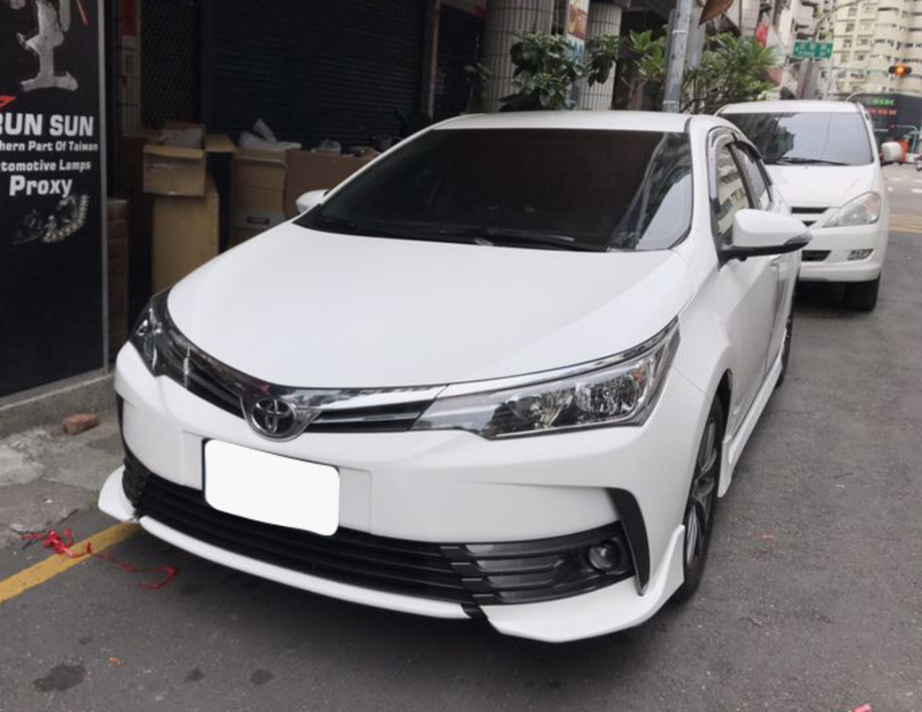 2016/11-2019/03 ALTIS 11.5代 Z版空力套件 前下巴 側裙 後下巴 雙管 烤漆