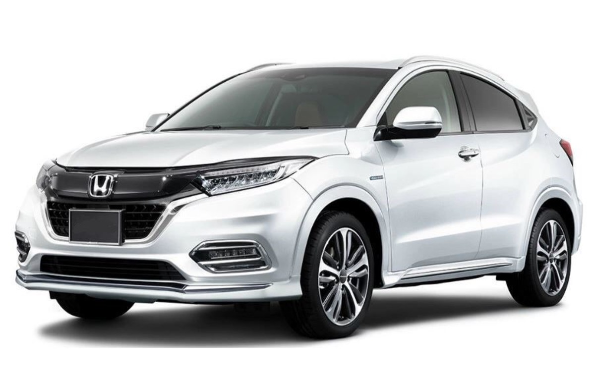 2019/05-2022/05 HRV 空力套件 前下巴 側群 後下巴  烤漆