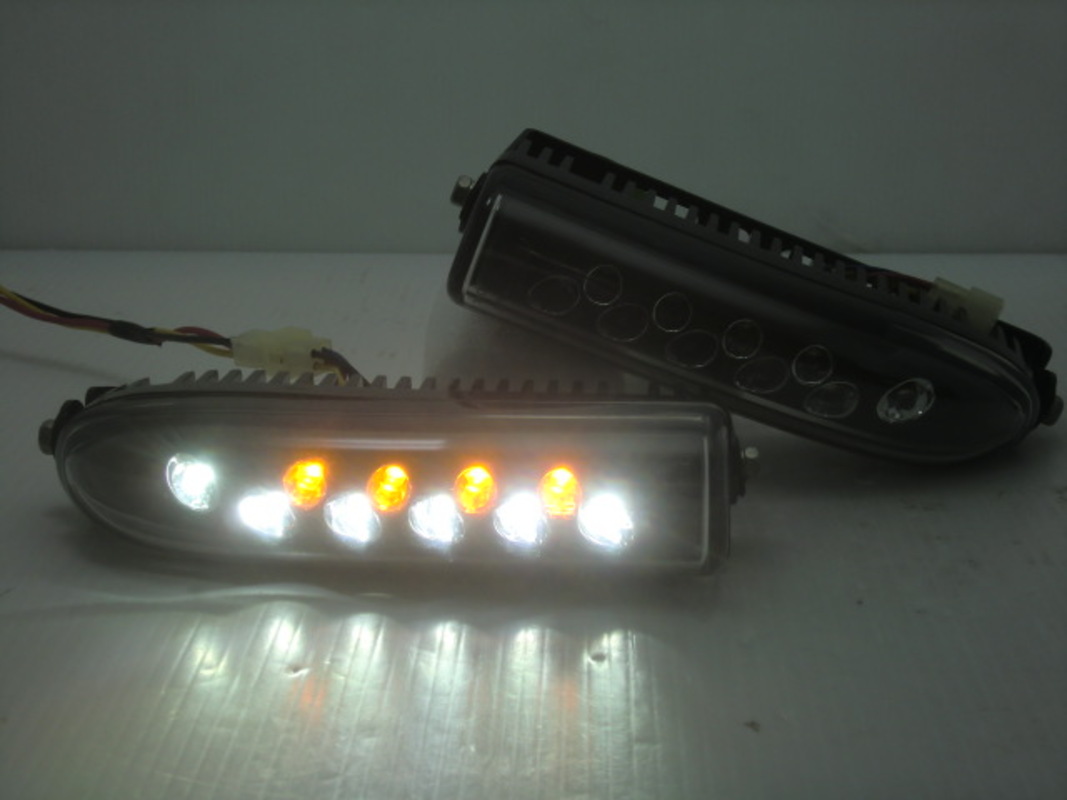 通用型 黑框雙功能 LED 日行燈 方向燈 RSD-900002DRL