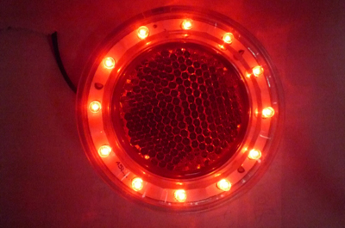 通用型 LED 圓形 側燈 黏貼式 紅光 6CM