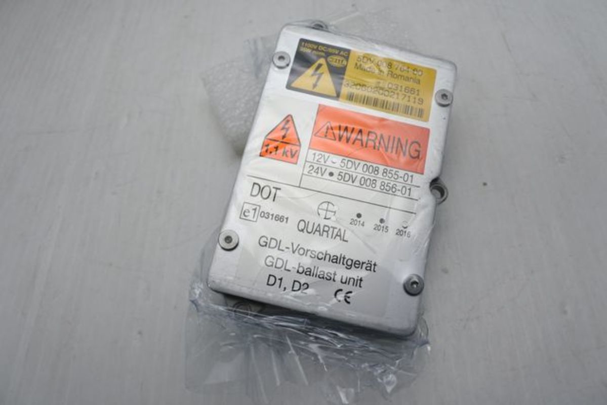 E60-66.W163-166 疝氣電腦-5扁1尖-HELLA  5DV008855017
