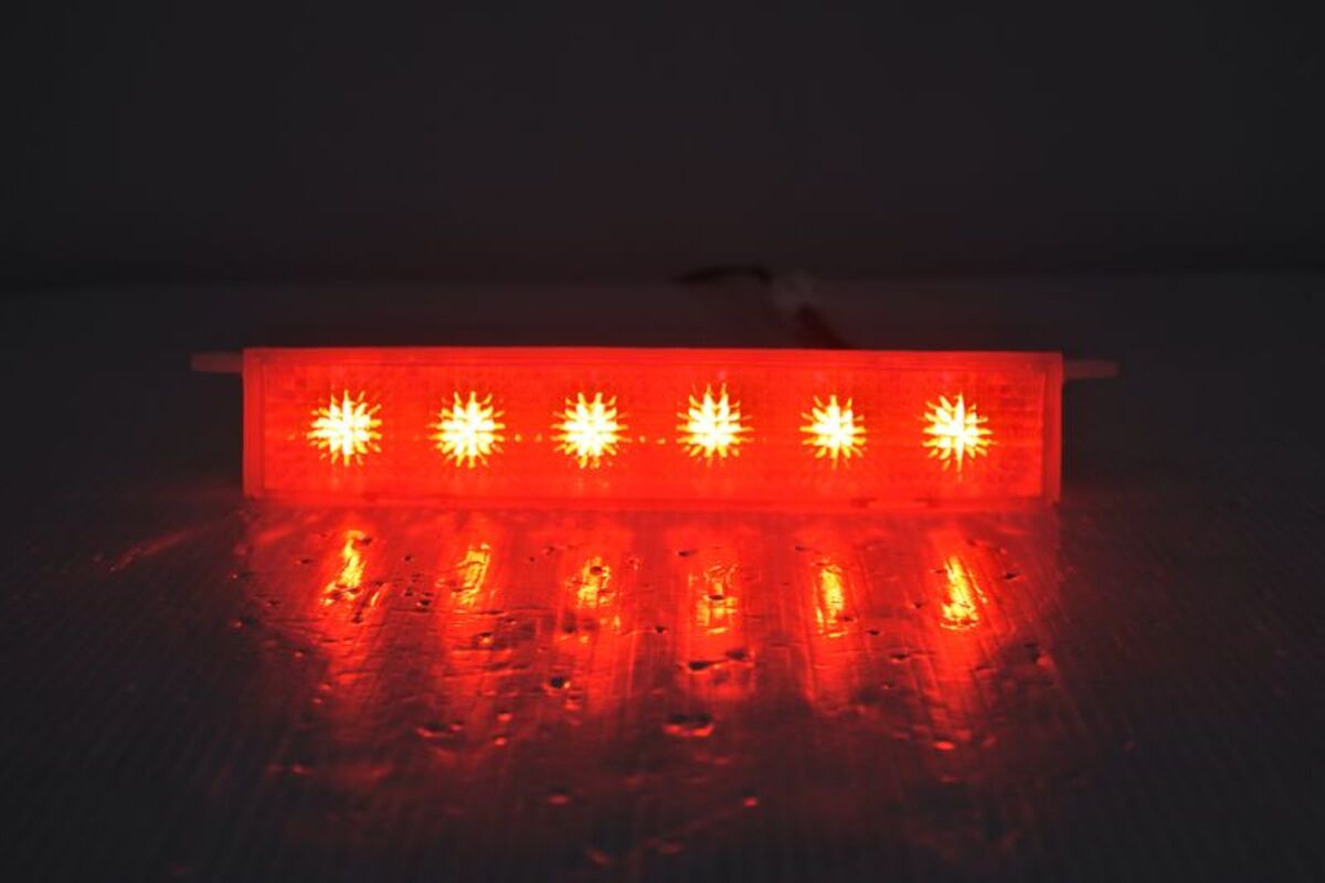 2004/09-2009/04 TEANA J31 LED 第三 煞車燈 剎車燈