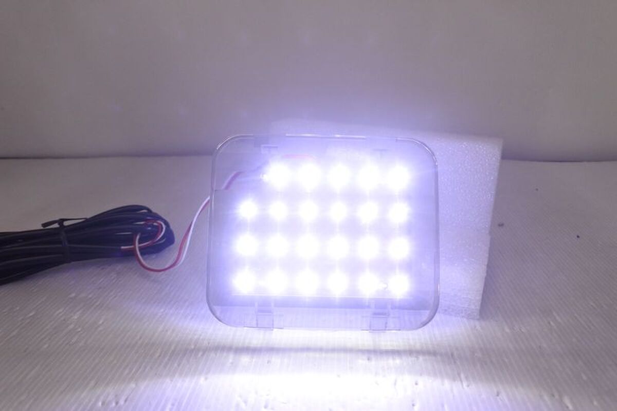 2013-2016 FORESTER 森林人 LED 尾門 後箱 行李燈