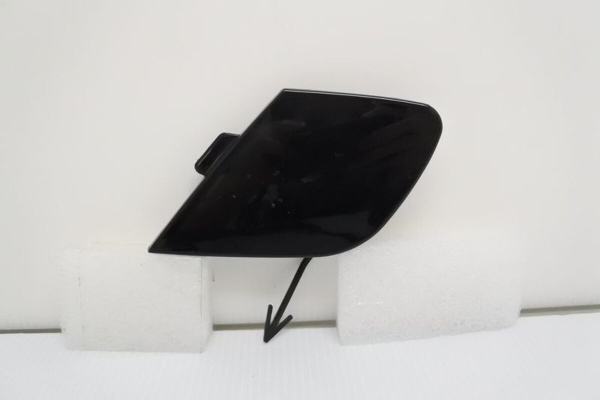 2015/11-2019/01 FOCUS NK3.5 RS版本專用 前保桿 拖車蓋 素材