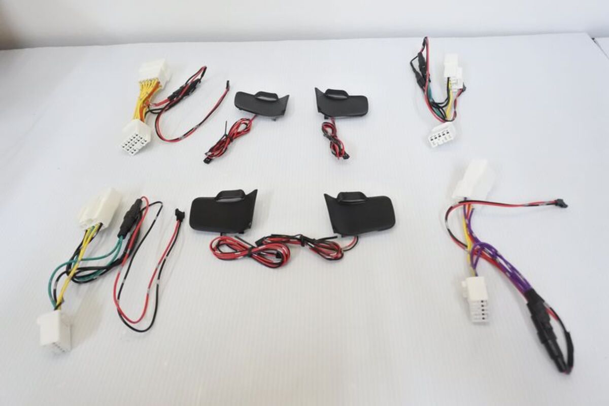2016/10-2021/03 OUTLANDER 專用 LED門碗燈 內門把燈