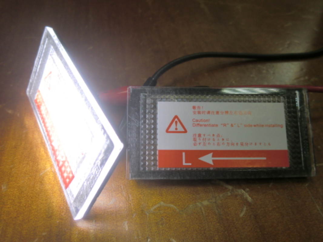 1999-2003 E46 2門 LED 牌照燈 白光