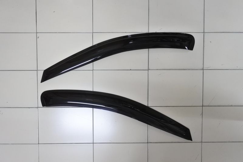 1994-2000 CORSA B 德國小巨星 5門 晴雨窗 前2片